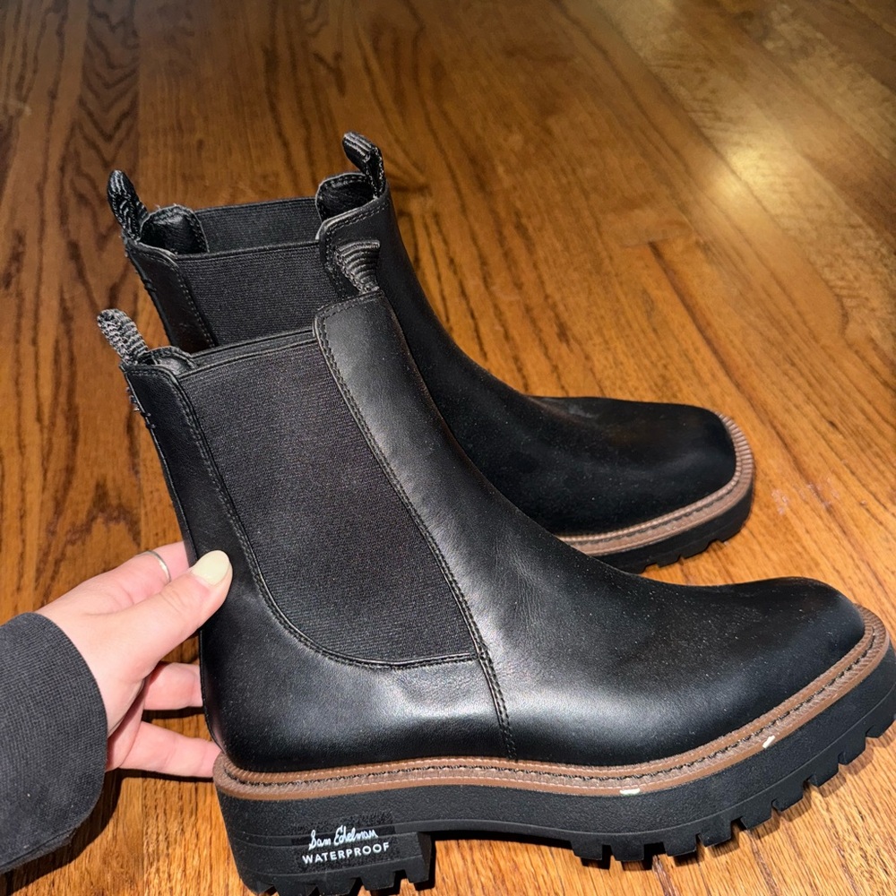 Sam Edelman Lug boot (NEVER WORN)